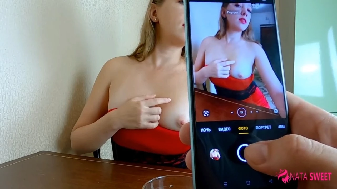 Помогая подруге с фотосессией, у меня встал член! И что теперь? 📸🍆